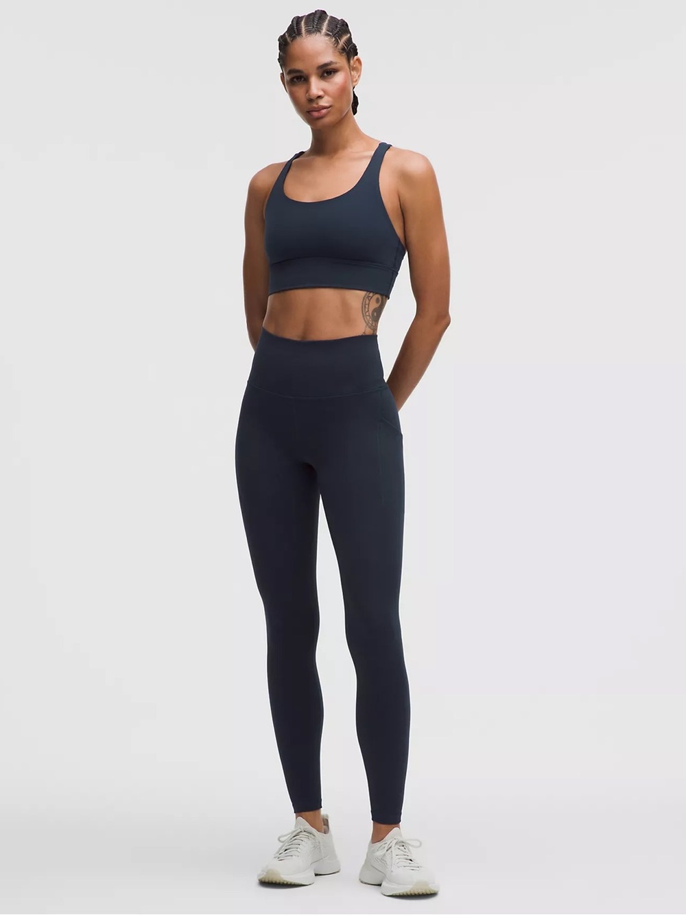 Wunder Train High-Rise Tight with Pockets 28" true navy size 8